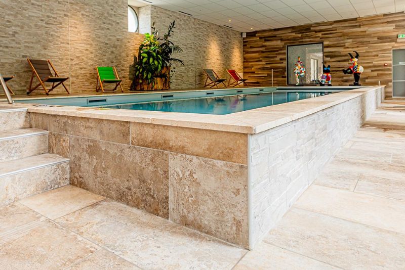 Piscine de l'hôtel LA CACHETTE à Dieulefit
